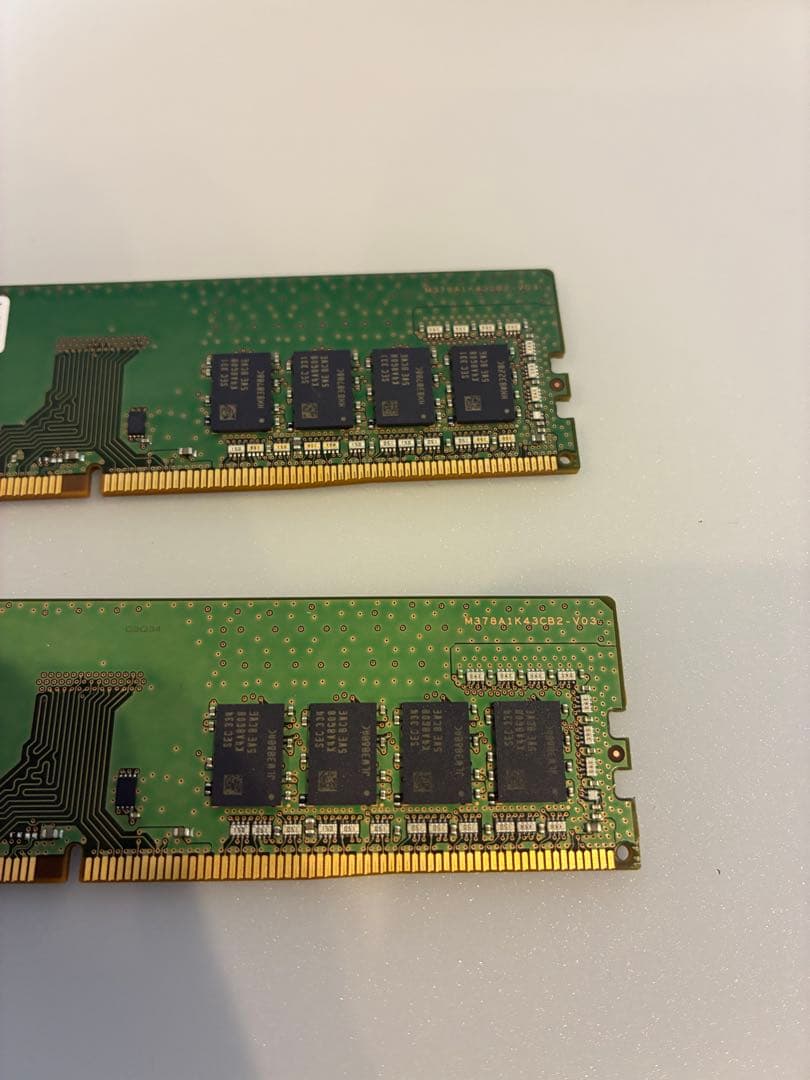 星*海様 Samsung DDR4 メモリ 8GB 2400MHz