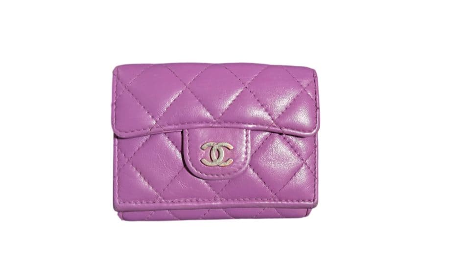 CHANEL ラムスキン 三つ折り財布　パープル