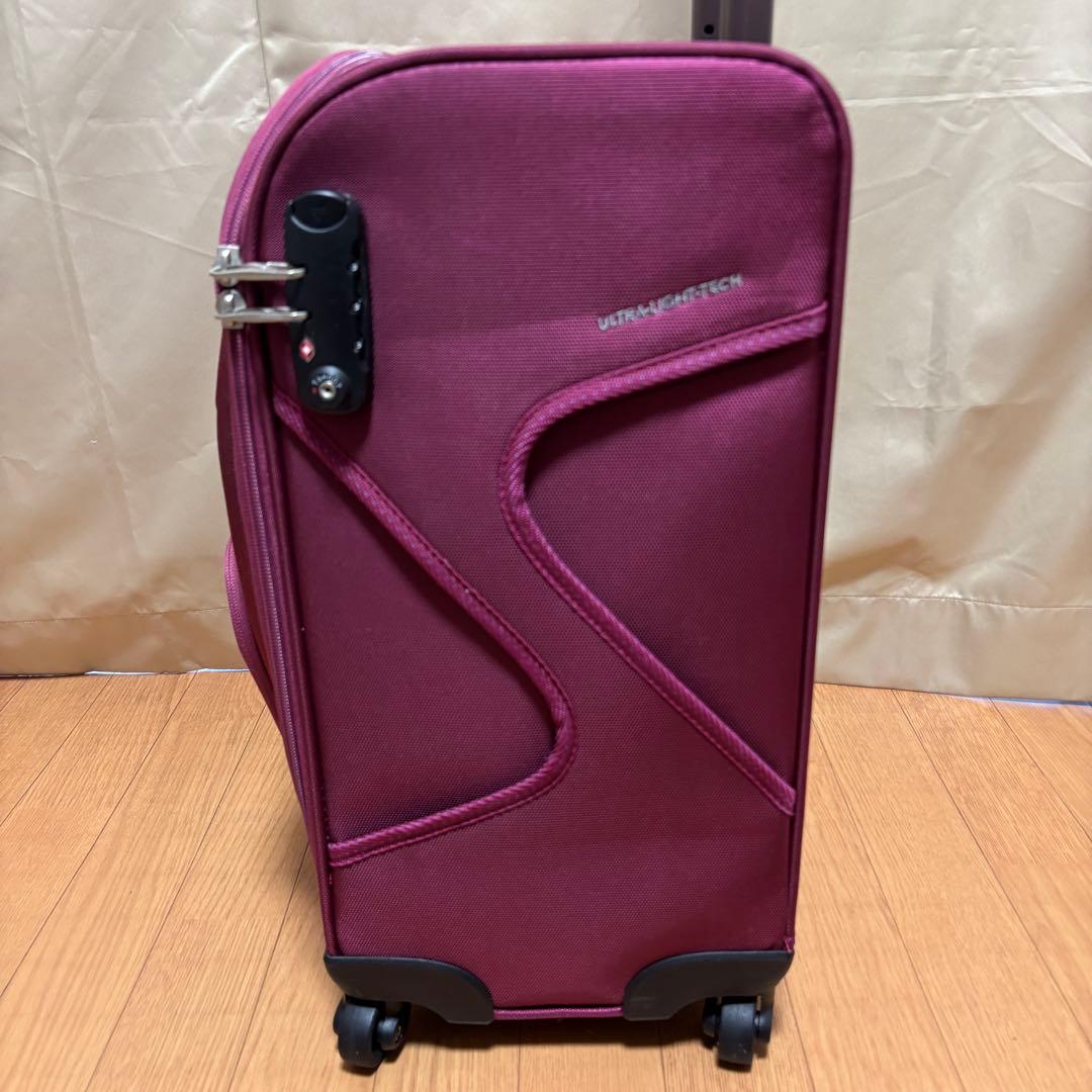 アメリカンツーリスター キャリーケース 約40L 機内持込可 TSAロック 美品