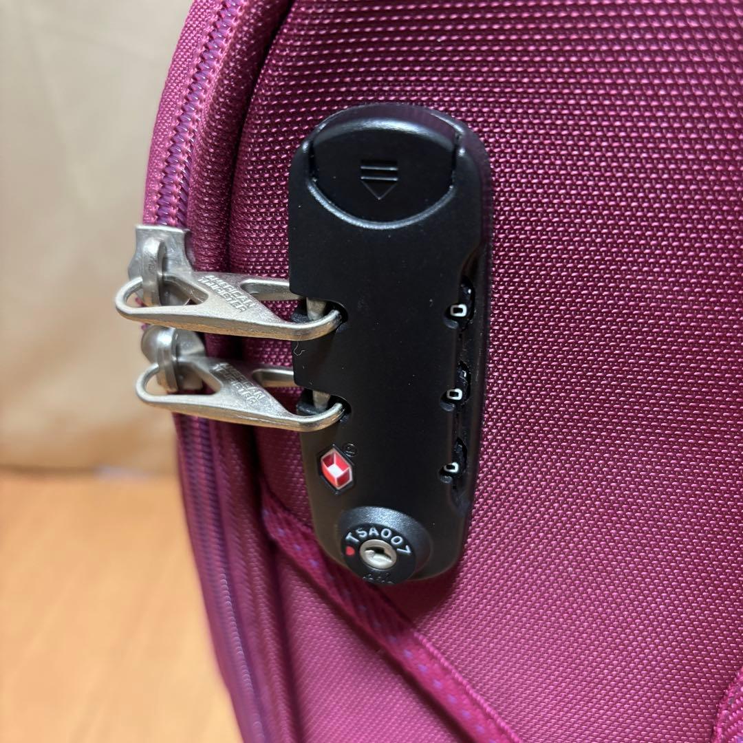 アメリカンツーリスター キャリーケース 約40L 機内持込可 TSAロック 美品