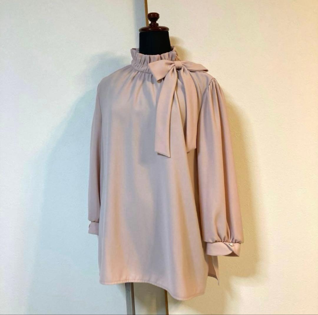 美品♡2点セット(ヒートエフェクトドレス＋パフスリーブブラウス)