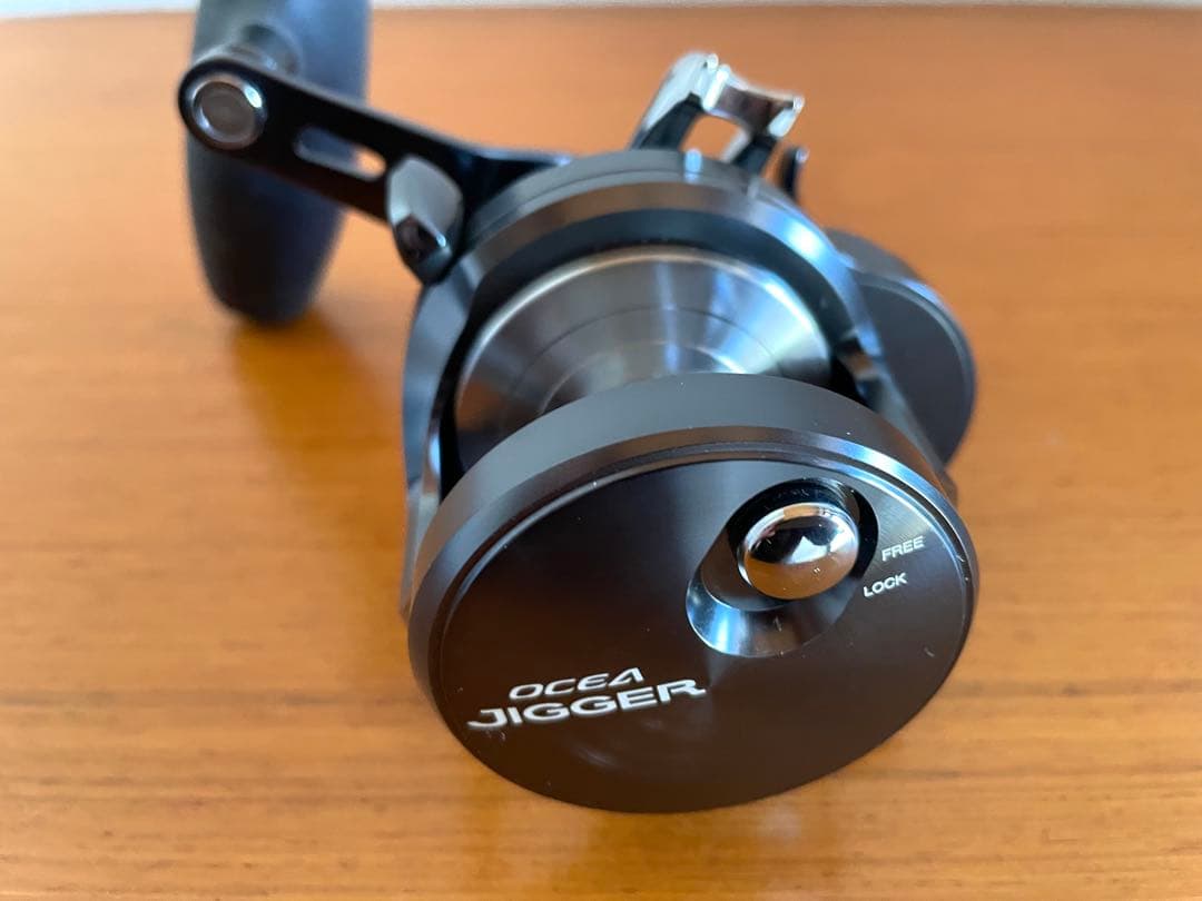 【美品】SHIMANO オシアジガー F CUSTOM 1501HG