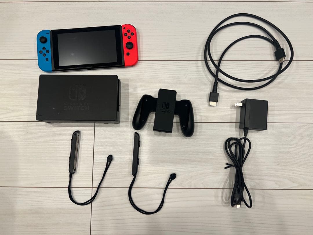 【64GB SD付、フィルム有】Nintendo Switch 一式 【外箱有】
