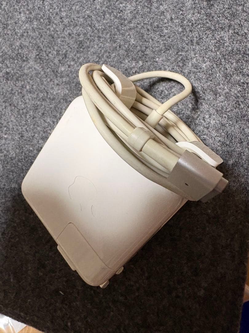美品　ケース付き　MacBook Air 11インチ　2012