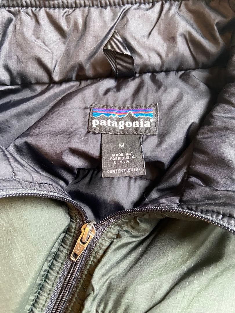 patagonia ダークグリーン M パフボールプルオーバー