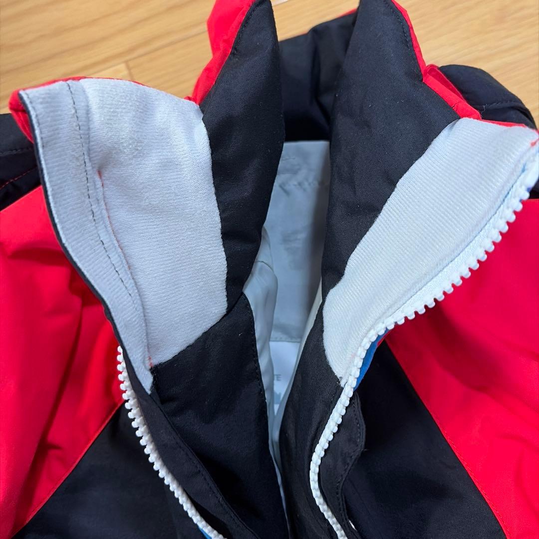 DESCENTE 子供用スキーウェア 赤黒 サロペット付き