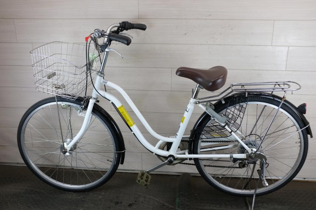 タ*シ様 タイヤ新品　軽快車　26インチ　6速　ライト
