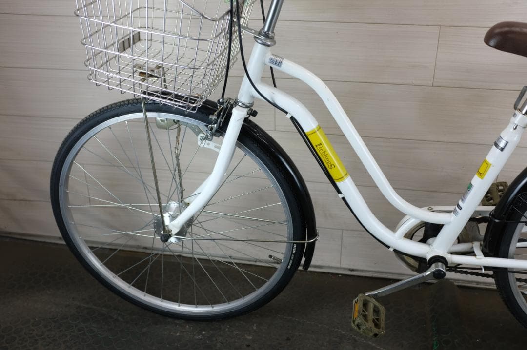 タ*シ様 タイヤ新品　軽快車　26インチ　6速　ライト