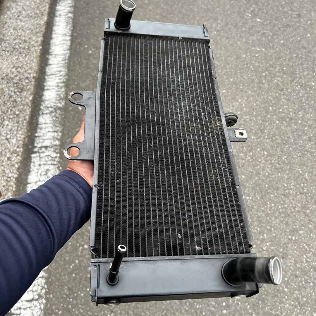 バンディット1250S （GW72A） ラジエーター