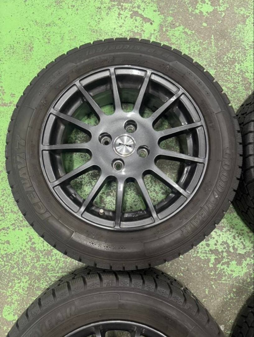 中古スタッドレス185/60R15グッドイヤーWeds IRVINE　4本セット