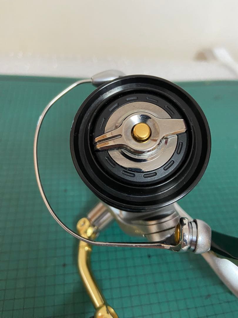 リール SHIMANO BB-X Larissa 2500DHG