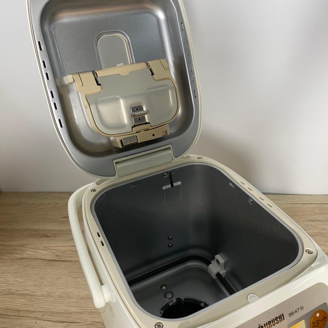 □ 未使用品 ZOJIRUSHI ホームベーカリー パンくらぶ BB-KT10