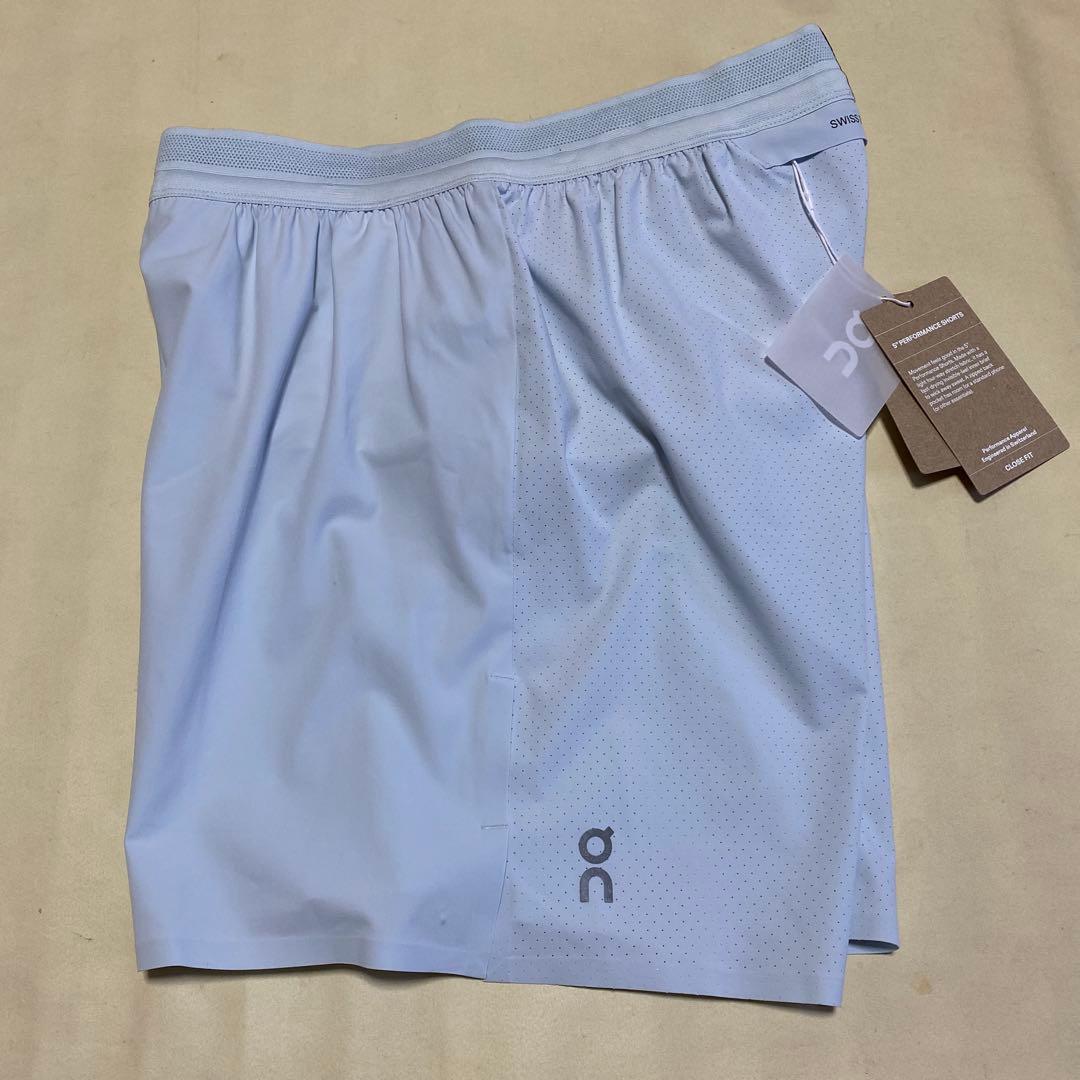 ON Performance Shorts レディース　ライトブルー　S