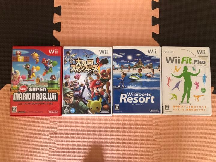 Nintendo Wii本体　カセット　付属品　箱付き
