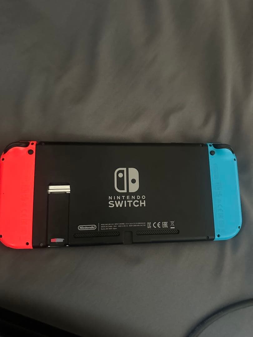 し*め様 Nintendo Switch 本体