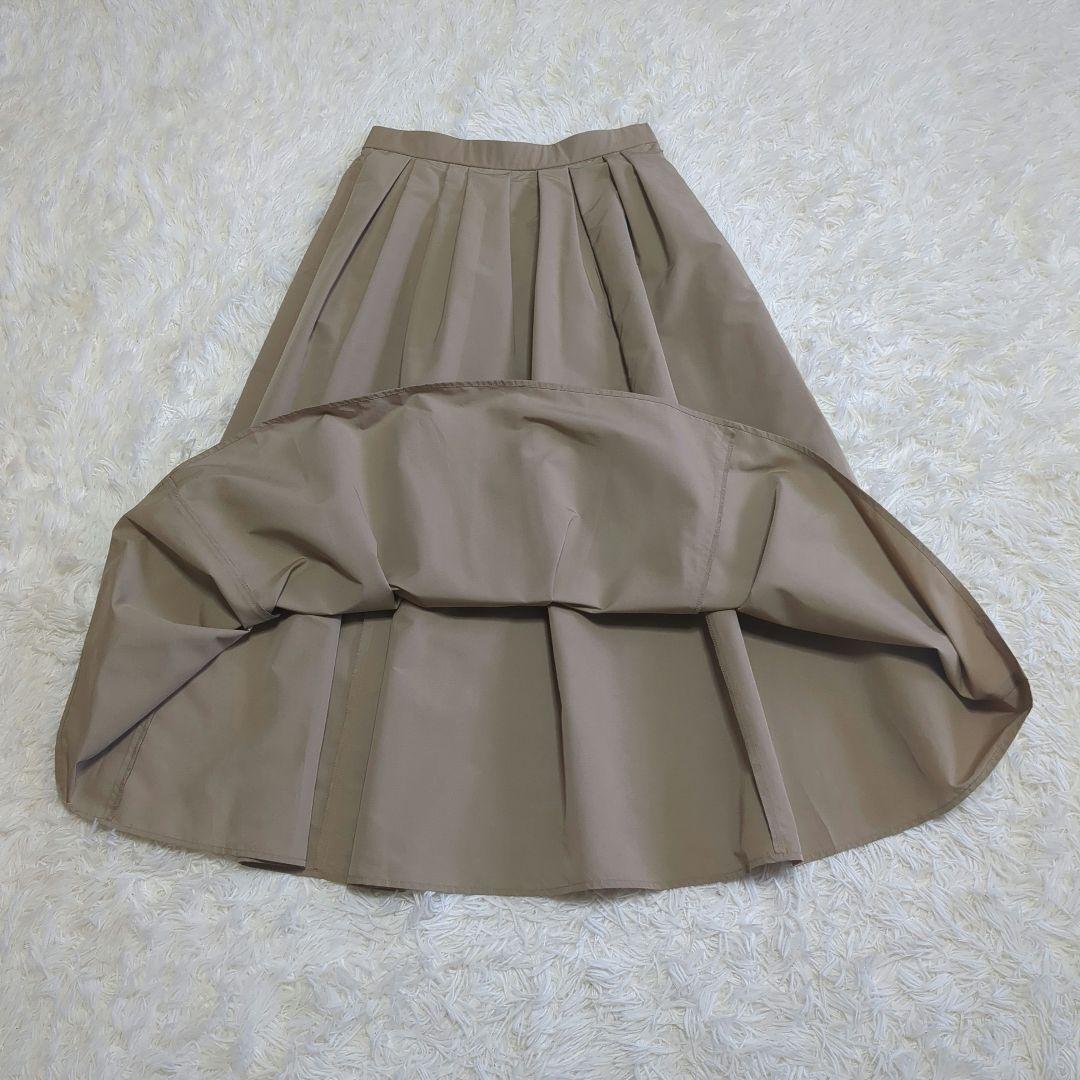 美品✨23区 スカート ふんわりシルエット ベージュ 38