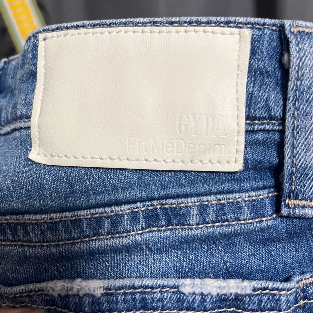 GYDA SIDE RIPPED スキニーデニムパンツ