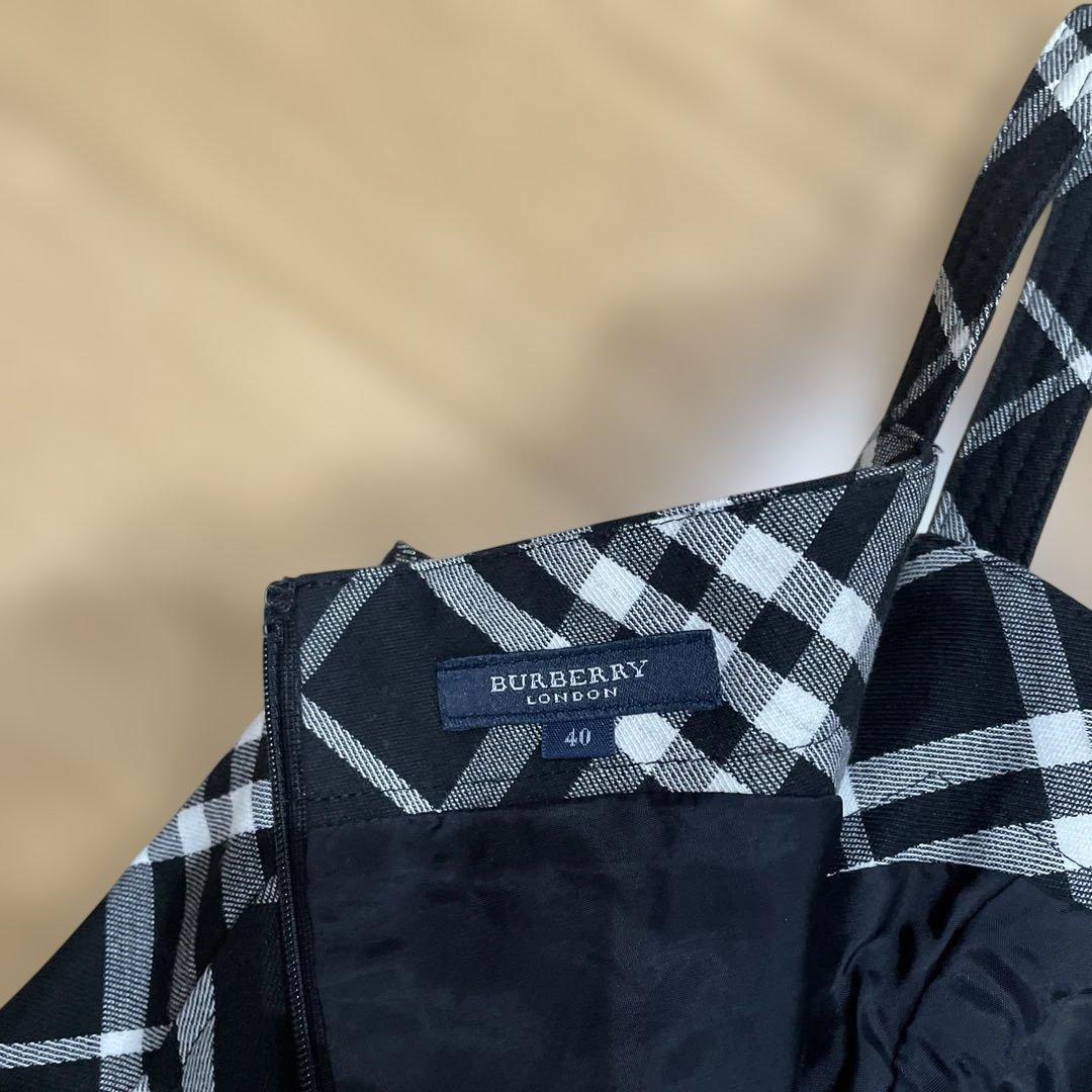 BURBERRY LONDONノースリーブひざ丈ワンピース 40