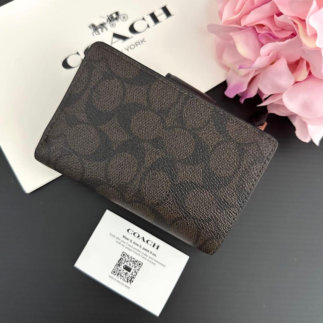 【新品】COACH コーチ★折り財布 ブラック 黒 シグネチャー
