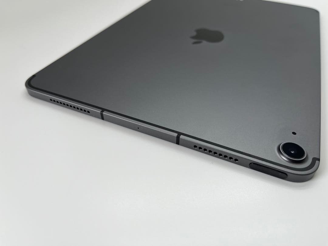 美品 iPad Air 第5世代 Wi-Fi+Cellular 256GB