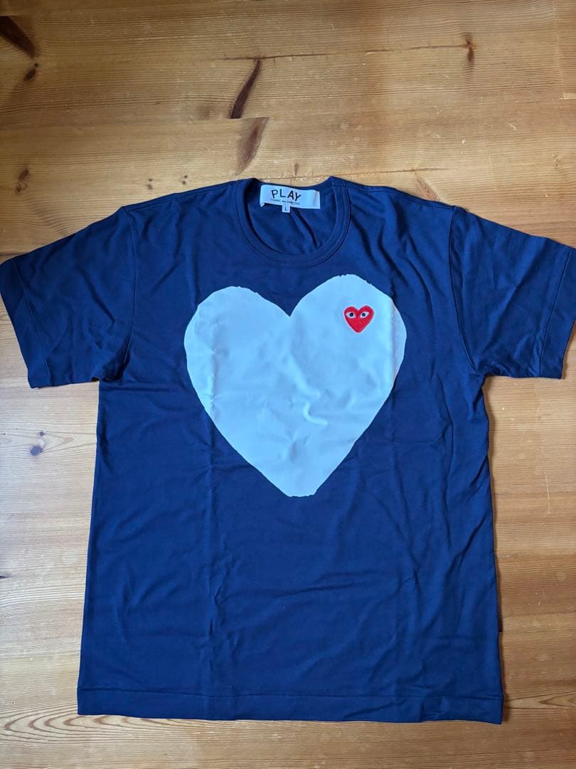 COMME des GARÇONS Play ハートパッチTシャツ