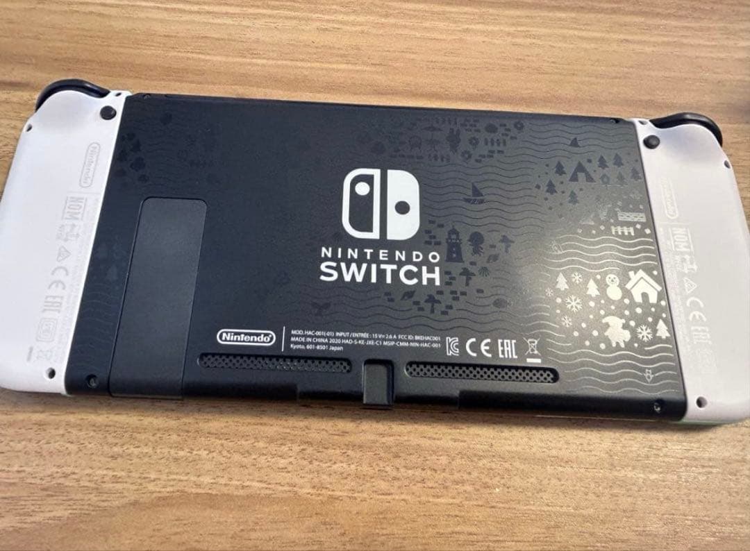 さ*き様 【美品】Nintendo Switch あつまれどうぶつの森 ケース付