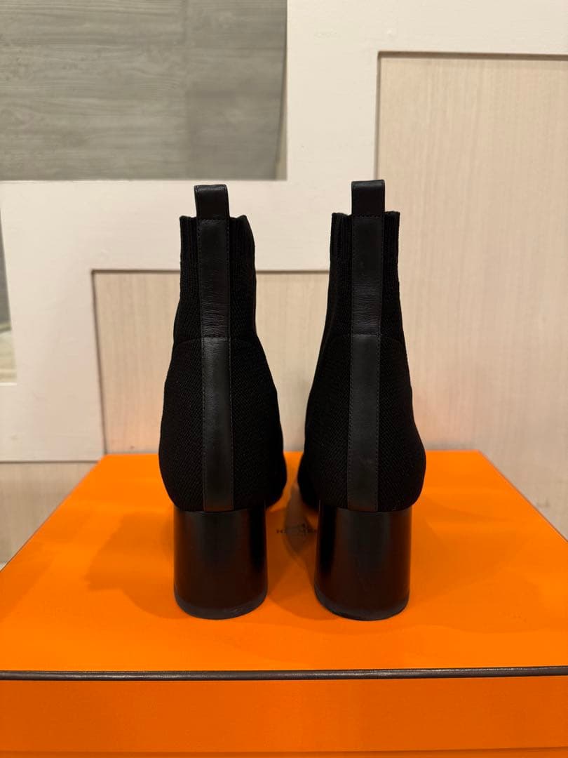 エルメス　ショートブーツ ヴォルヴェール 黒 37