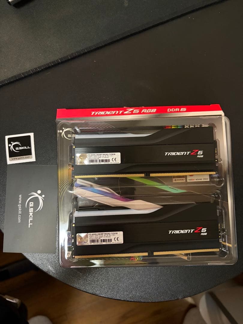メモリー G.SKILL Trident Z5 RGB DDR5-6000 32