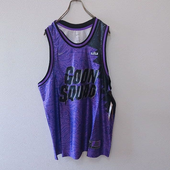 新品 NIKE ナイキ SPACE PLAYERS スペース タンクトップ
