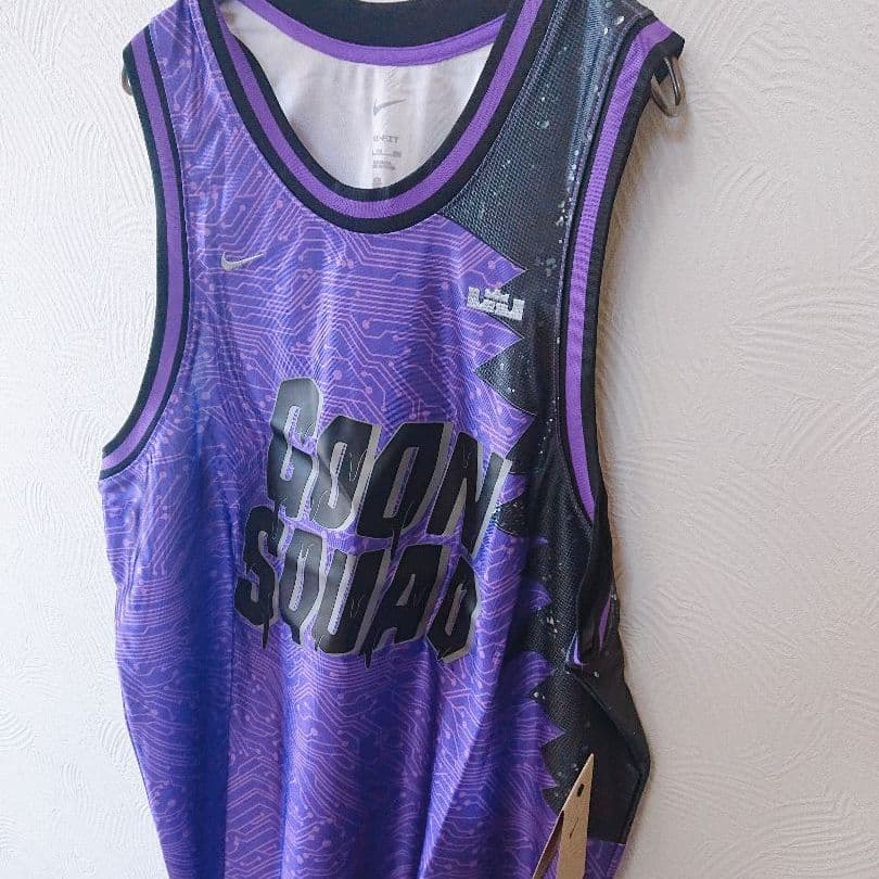 新品 NIKE ナイキ SPACE PLAYERS スペース タンクトップ