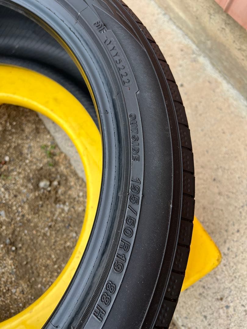 国産　2022年製　195/50R19 2本　現行　60 プリウス