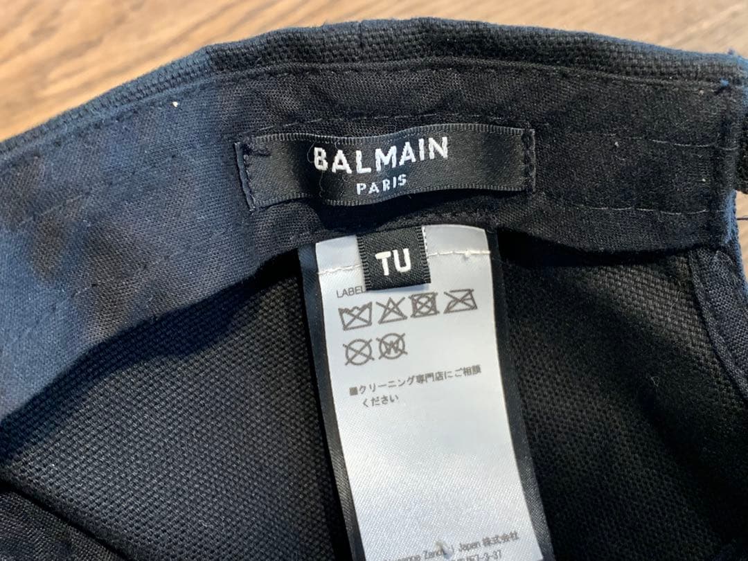 【美品】BALMAIN バルマン　ブラック ベースボールキャップ