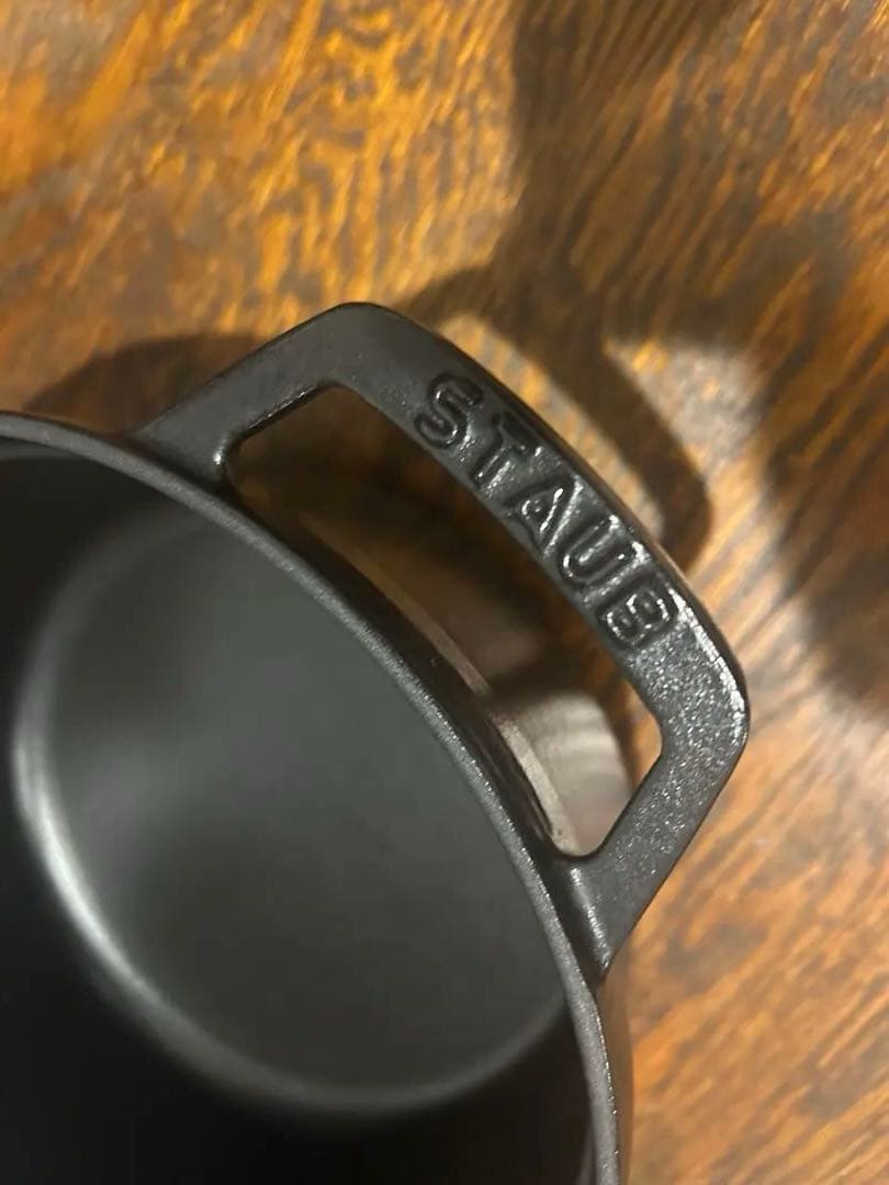 STAUB LA COCOTTE 20cm 黒 【蓋置き付き】