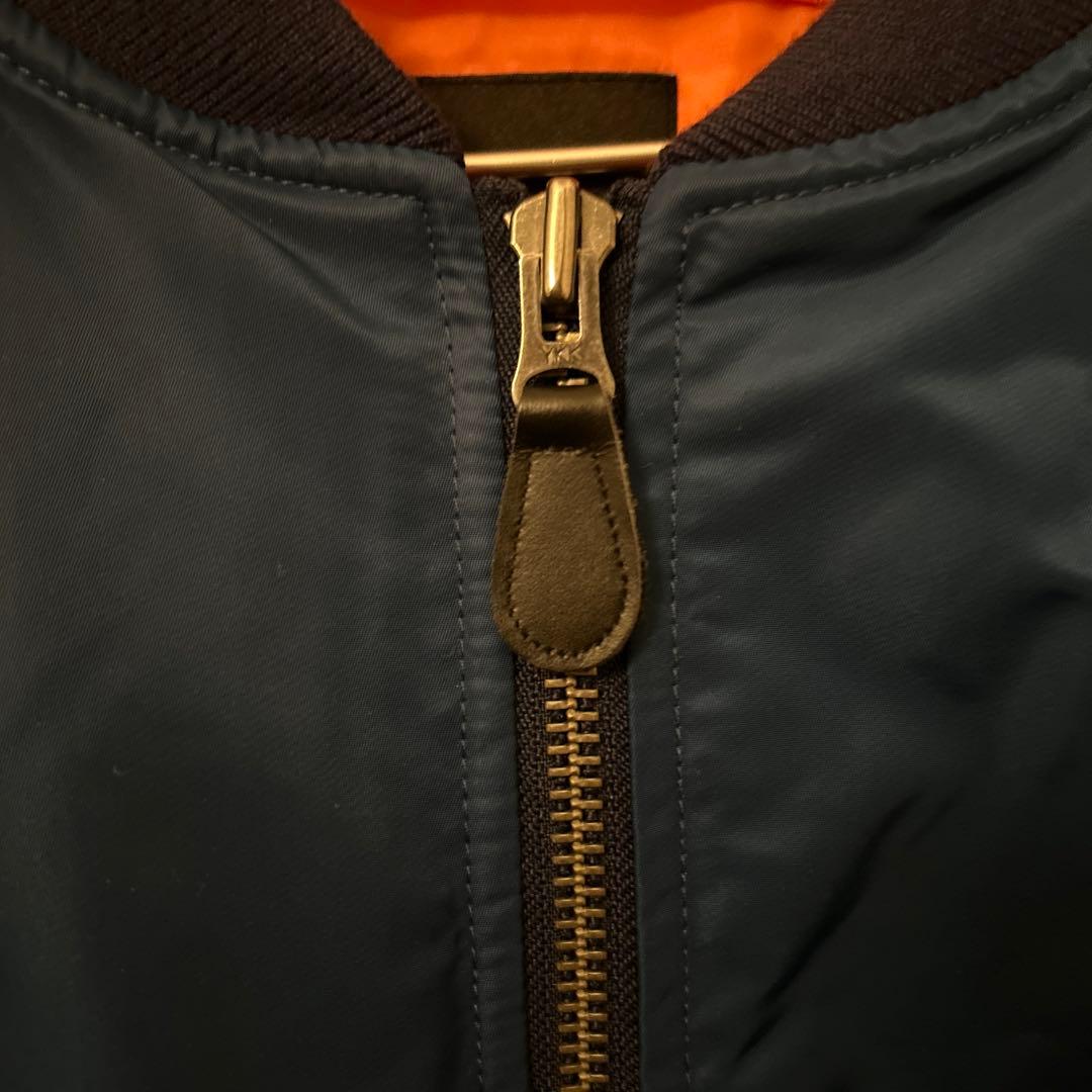 BEAMS リラックスフィット THERMOLITE MA-1 M NAVY