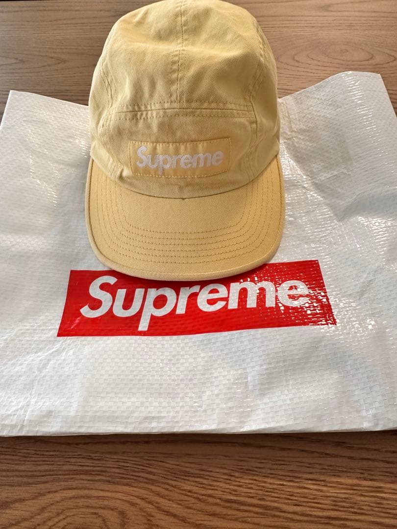 【MZN】Supreme イエロー キャップ　ステッカー、ショッパー付