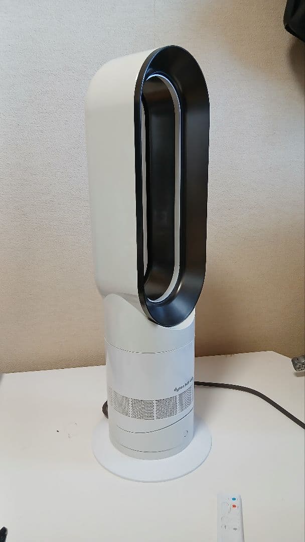 Dyson　Hot&Cool　セラミックファンヒーター　AM09