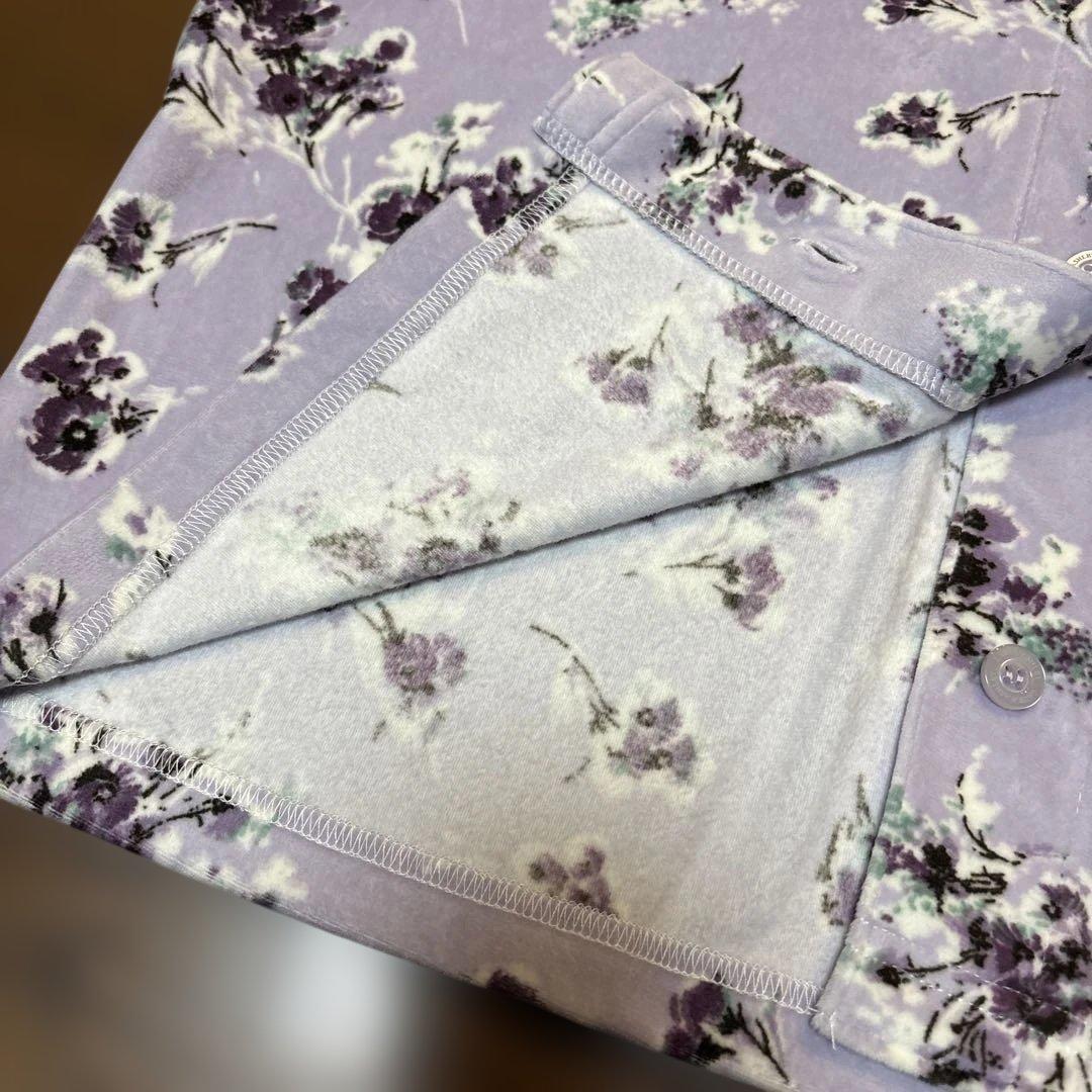 新品タグ付き【LAURA ASHLEY 】婦人パジャマ 冬物パジャマMサイズ