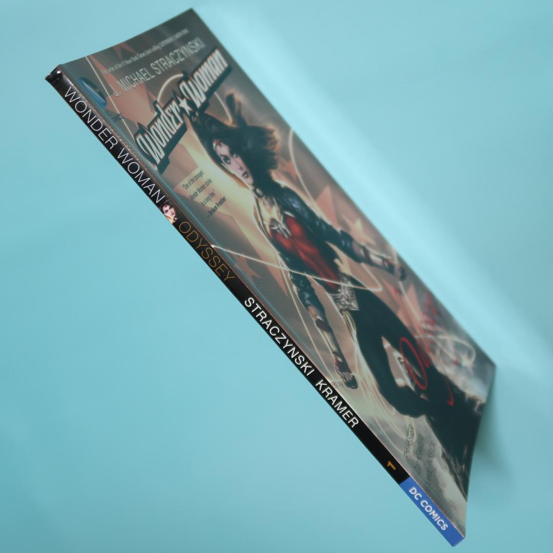 セール！　アメコミ　Wonder Woman　Odyssey 1　DCコミックス
