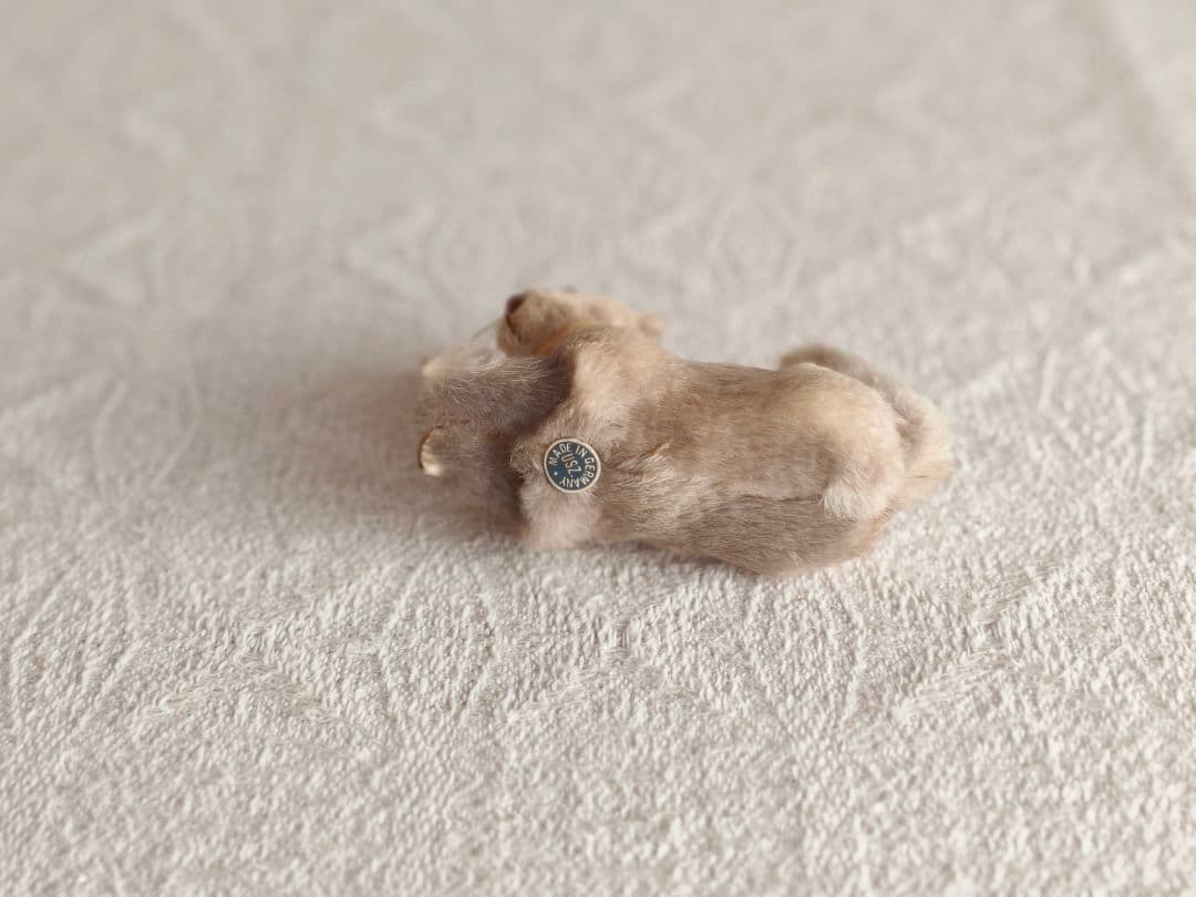 【misen2014さま】vintage figure ୨୧ ベージュ 猫ちゃん