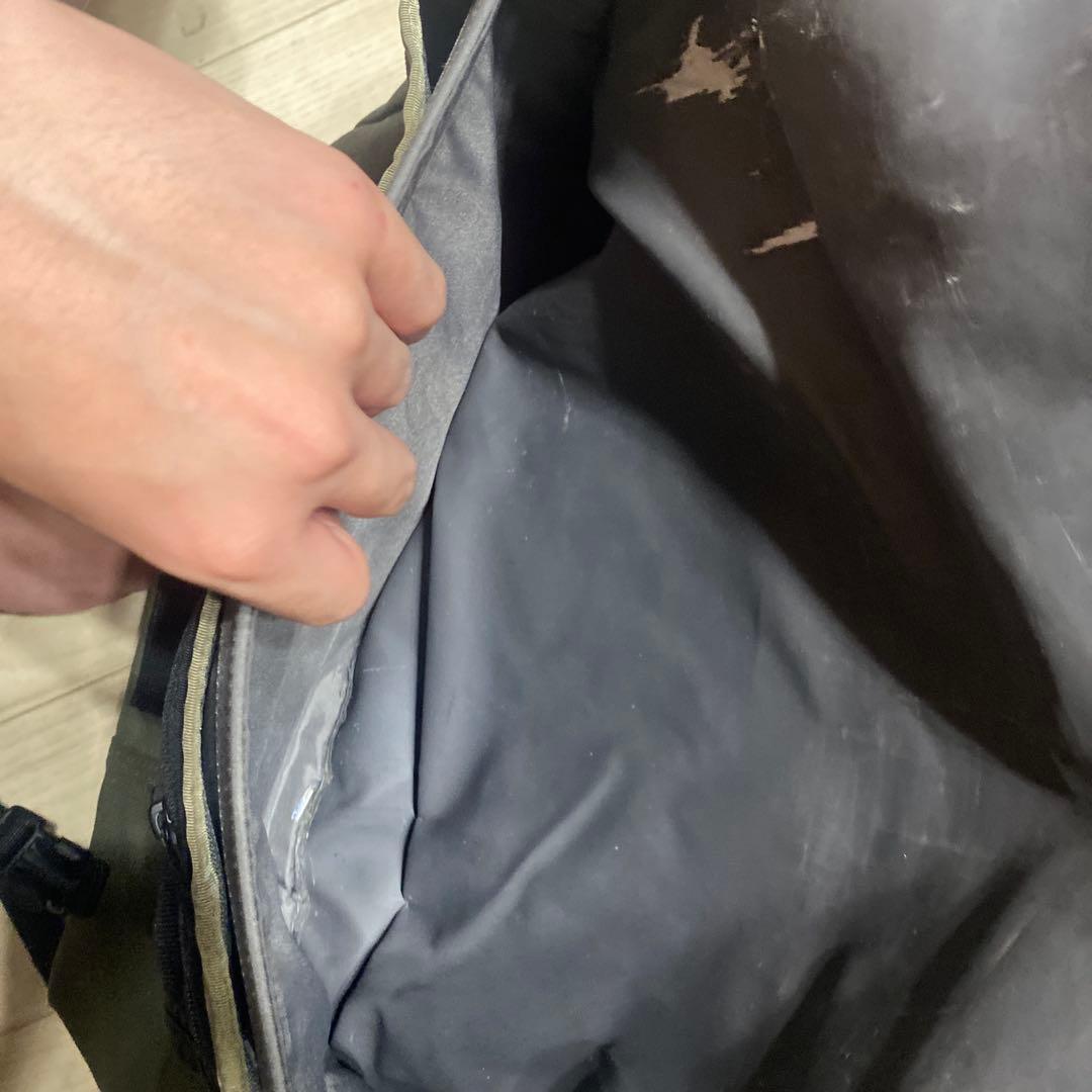 Timbuk2 メッセンジャーバッグ オリーブグリーン