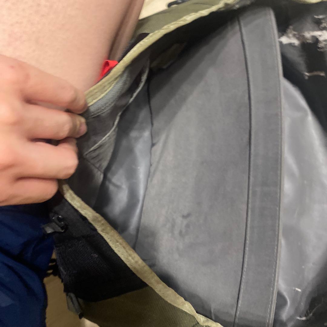 Timbuk2 メッセンジャーバッグ オリーブグリーン