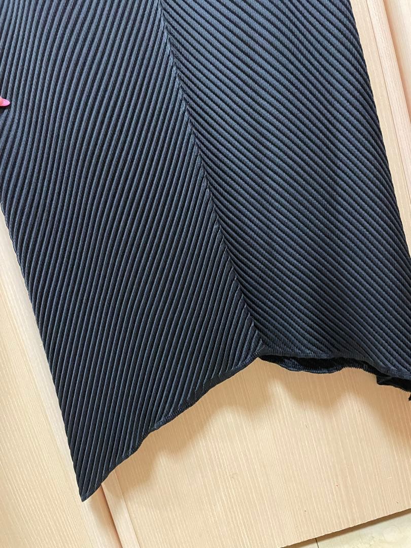イッセイミヤケ　issey miyake プリーツスカート　変形　アシンメトリー