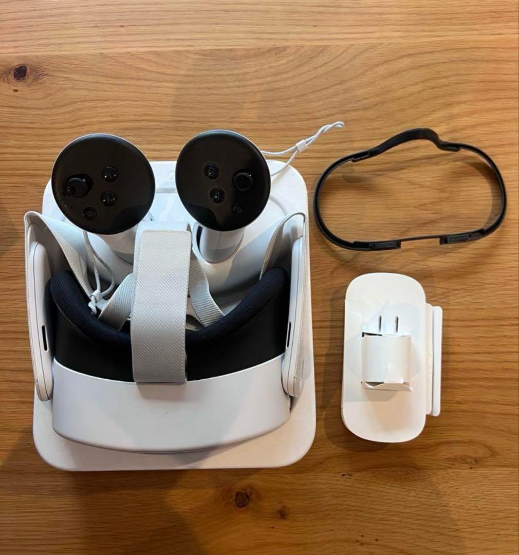 VRヘッドセット　 Quest 3S 128GB