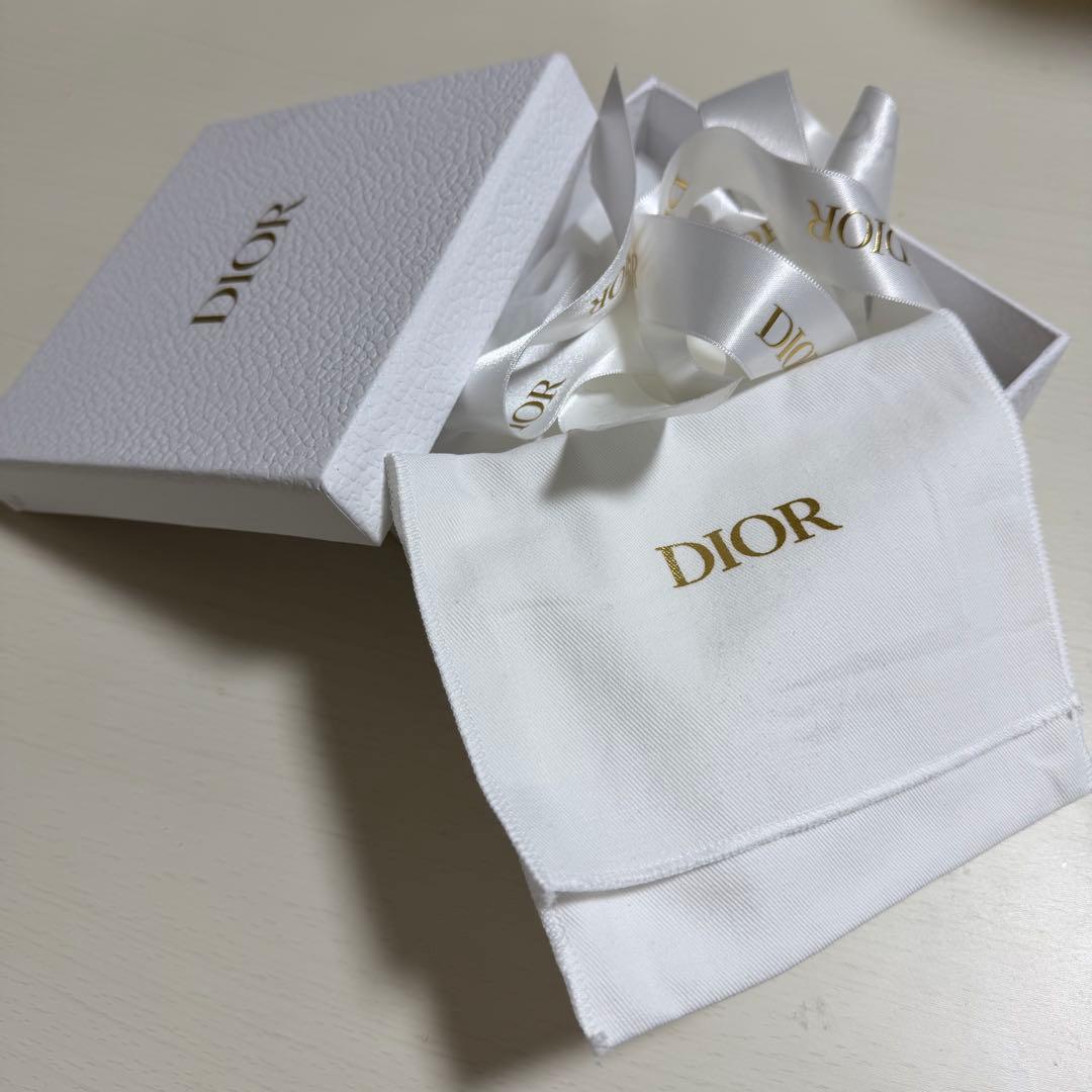 (箱、布入れ物付き)Dior グレー 三つ折り財布