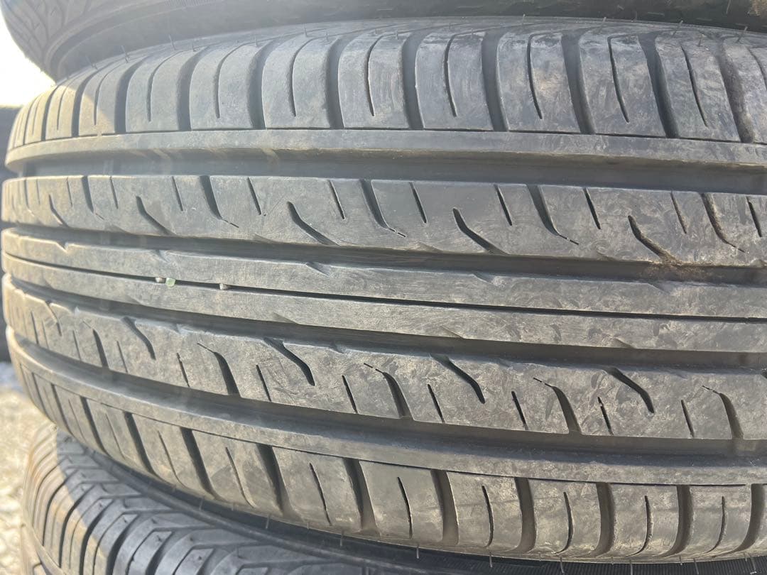 ダンロップ　グランドトレック　pt3 225/65r18 19年製　バリ山