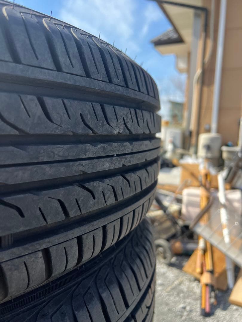 ダンロップ　グランドトレック　pt3 225/65r18 19年製　バリ山