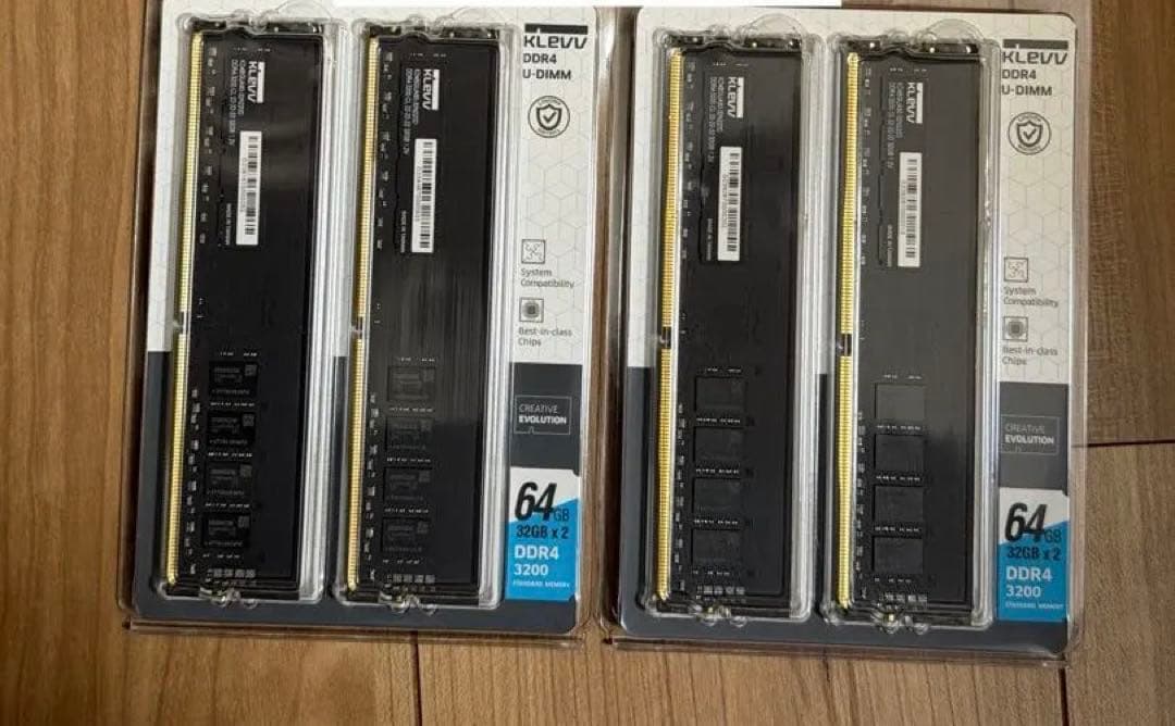 KLEVV DDR4 3200 128GB (32GB x 4) メモリー
