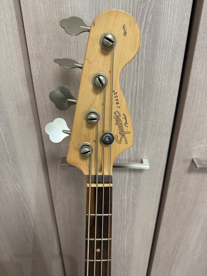 Squier Jazz Bass Affinity サンバースト Fender