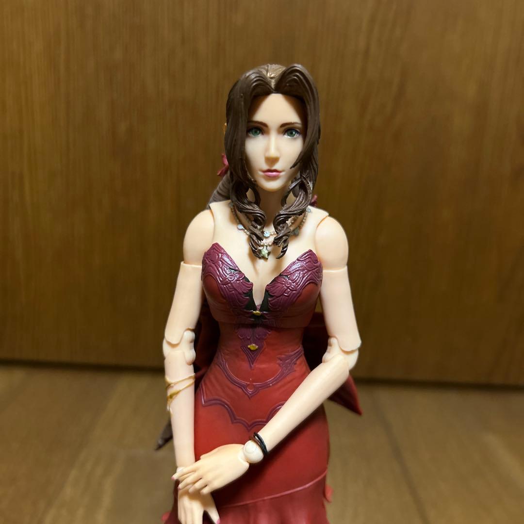 ファイナルファンタジー7 FF7 エアリス プレイアーツ改　フィギュア