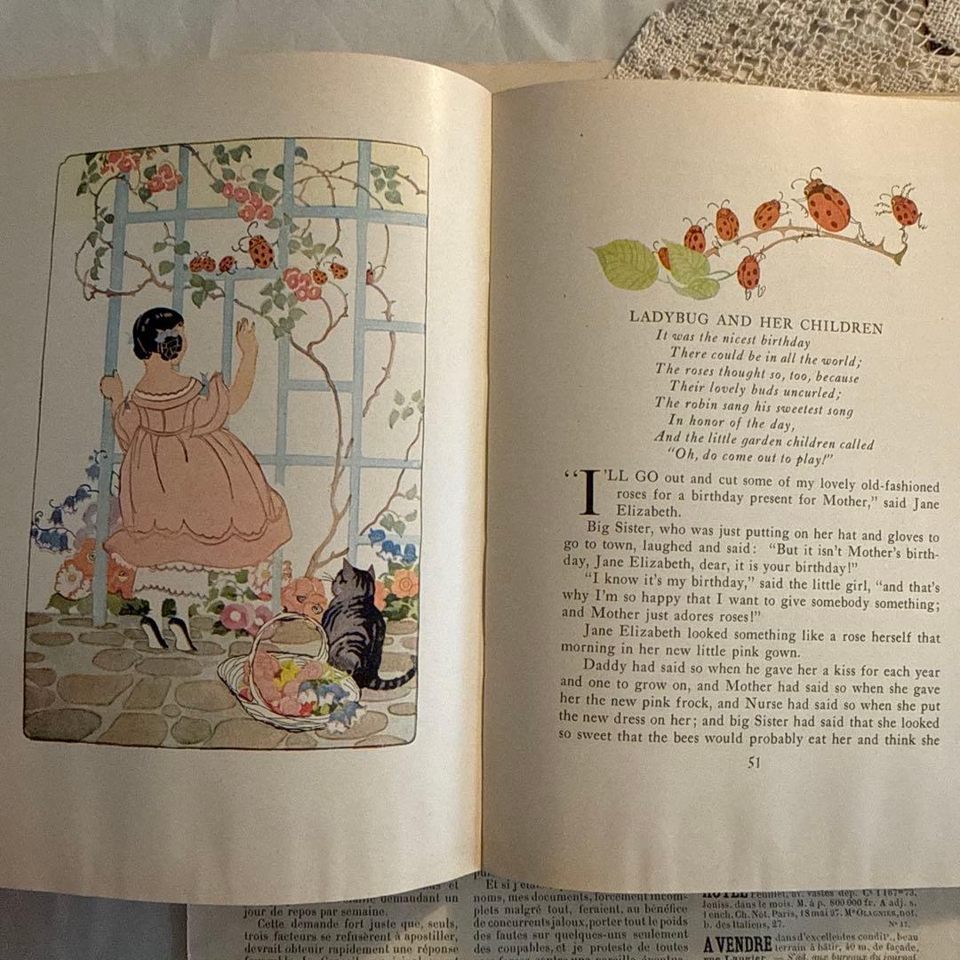 1935年アンティーク美しい挿絵の児童書　洋書　絵本ジャンクジャーナル素材　古書